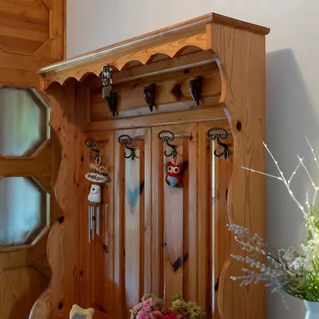 Wooden Stories - Nature, Netflix & Wi-fi * Socchieve