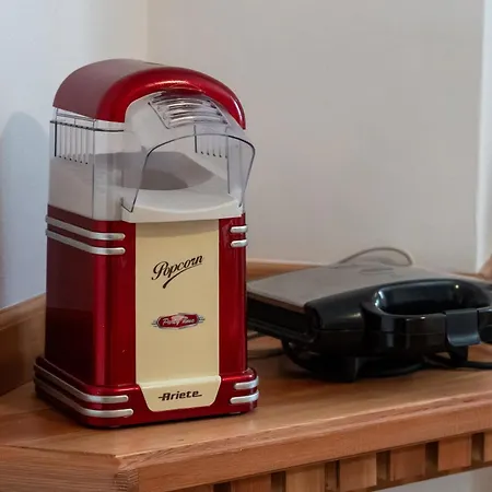 Wooden Stories - Nature, Netflix & Wi-fi Шале